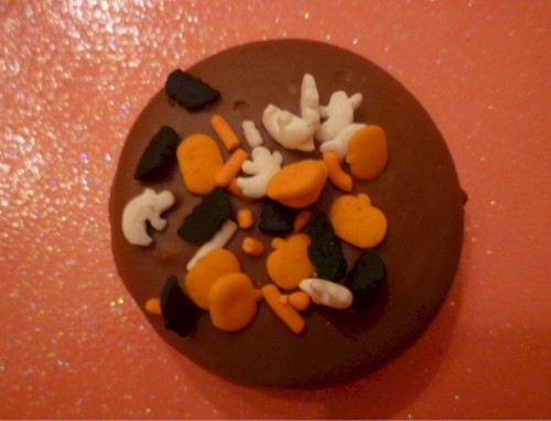 Fall/ Autumn Milk Chocolate Covered Oreos Halloween Sprinkle One Dozen